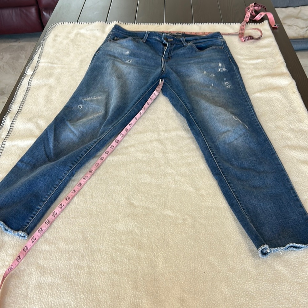 Universal Thread Mid-Rise Boyfriend Crop Blue Denim Jeans.‎ Size 8 (601)